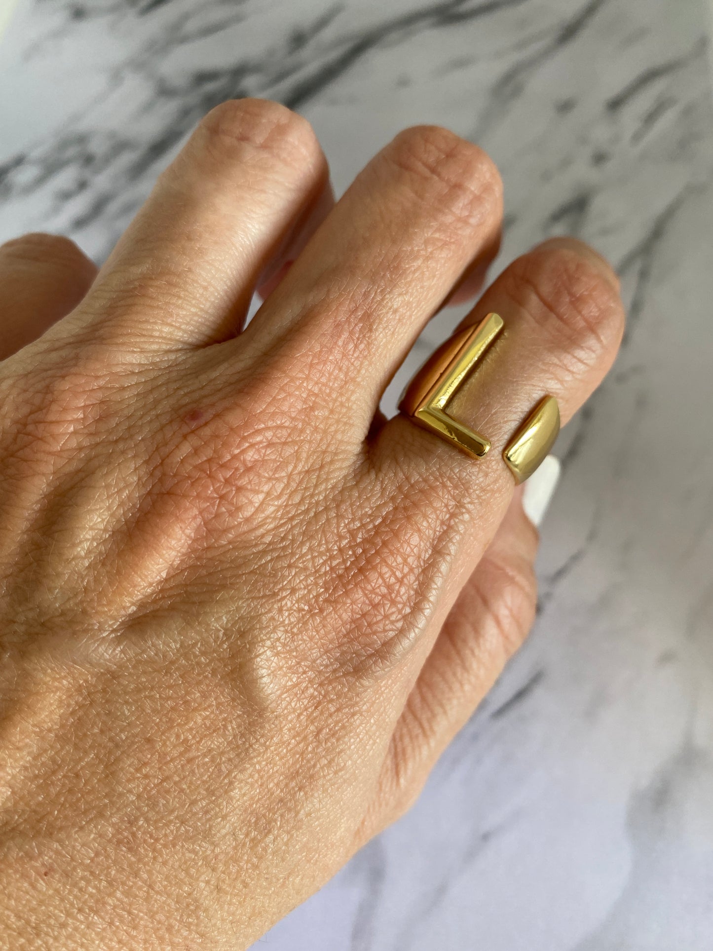 ANILLO LISA