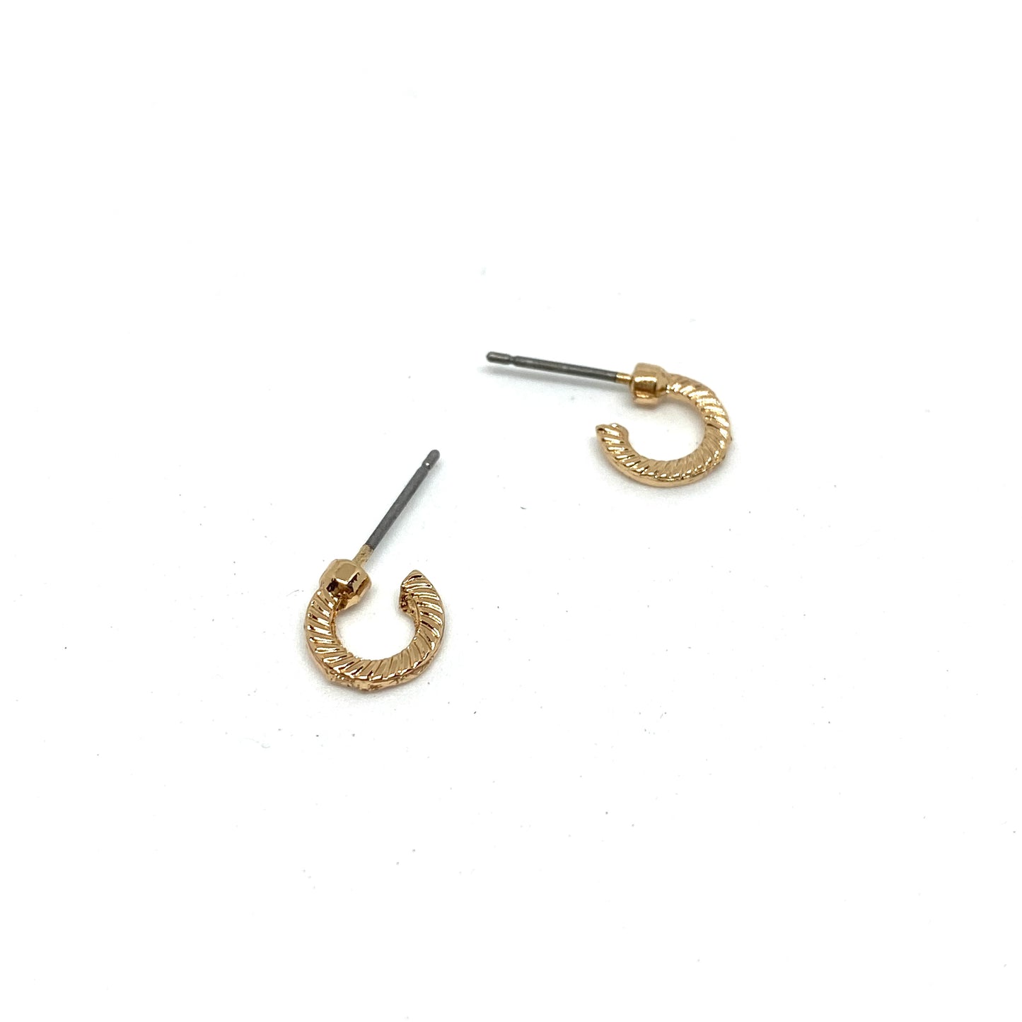 ARITOS STUDS BILLIE