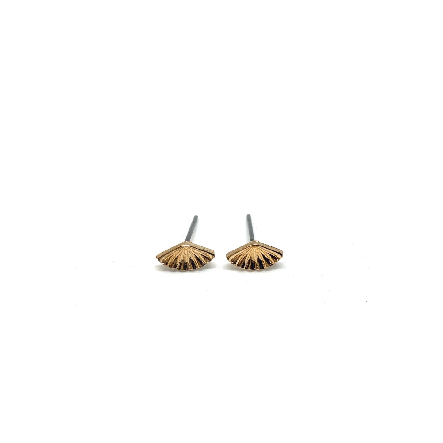 ARITOS STUDS ARETHA