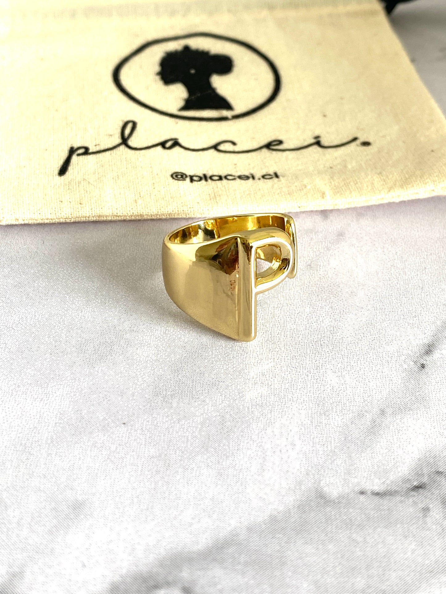 ANILLO PILI
