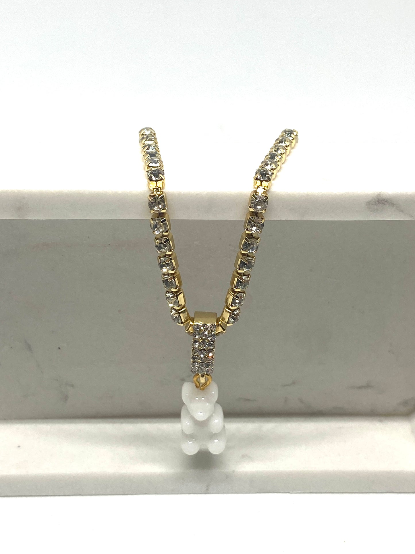 COLLAR LADY