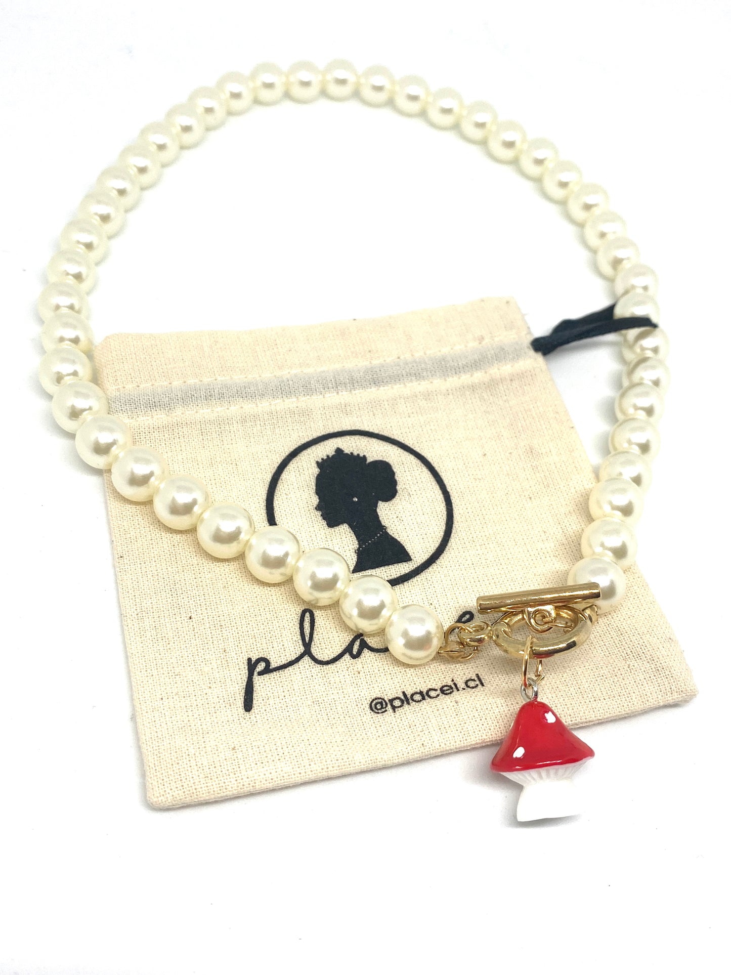 COLLAR PITU